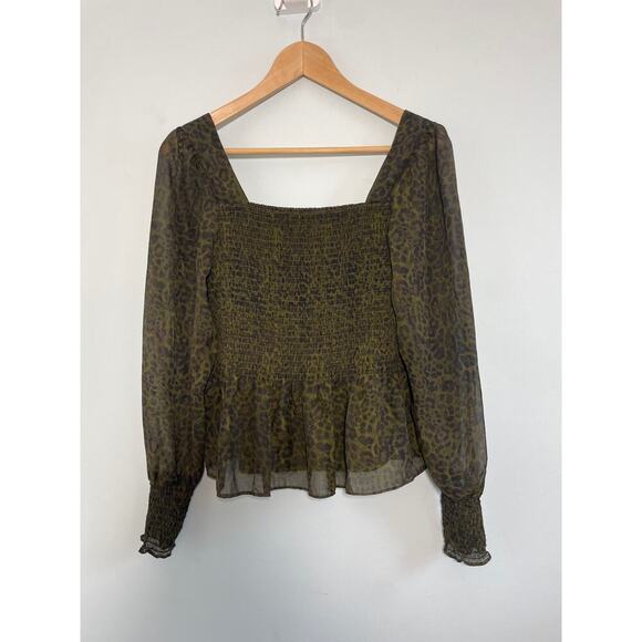 Nine West women’s sz Small square neck long sleeve green leopard print blouse - Picture 1 of 8